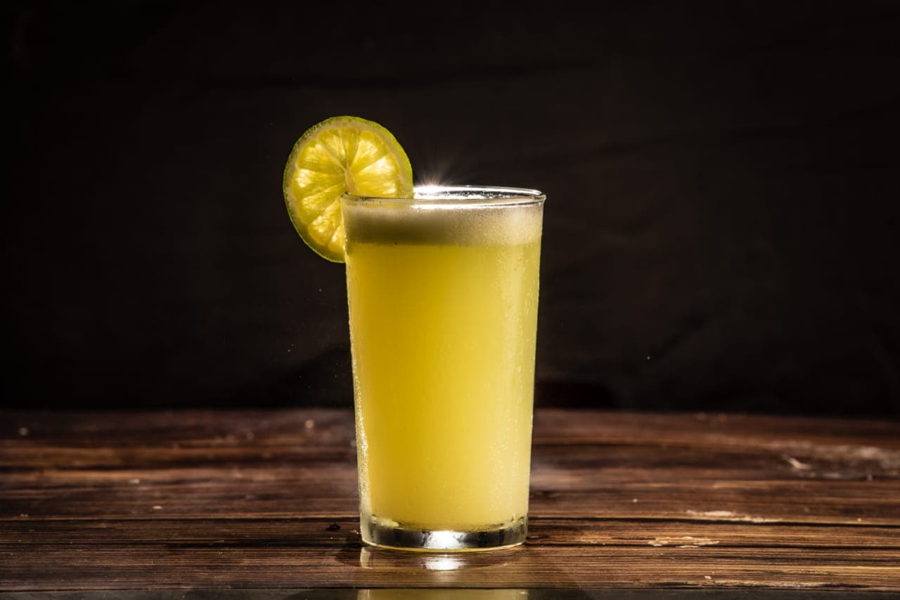 Limonada Tradicional 16oz .