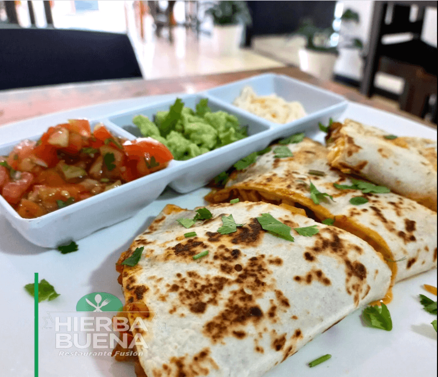 Quesadilla Pollo con Hongos