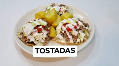 Tostadas de Deshebrada