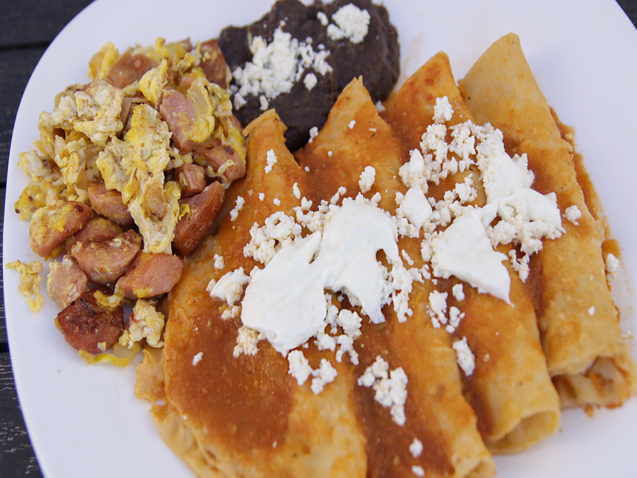 Combo entomatadas con huevo