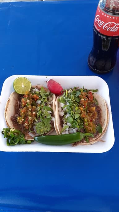 Taco a Elegir + Taco de Frijol + Refresco