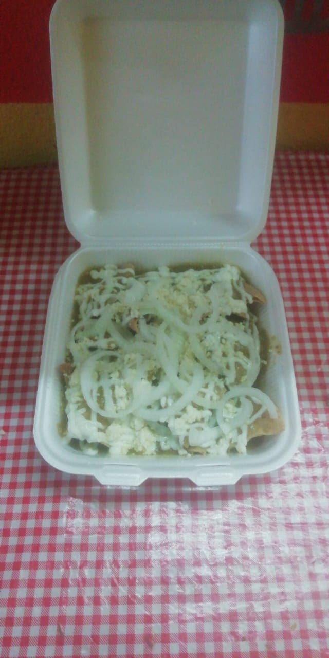 Chilaquiles Grandes + Cafe