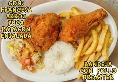 Bandeja con Pollo Broaster
