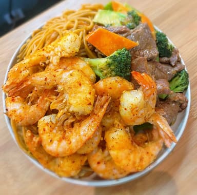 1 Guiso + Camaron + Arroz o Pasta