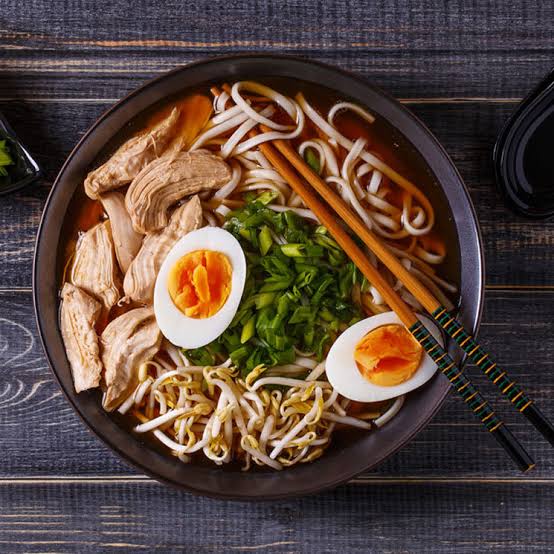 Ramen con Pollo