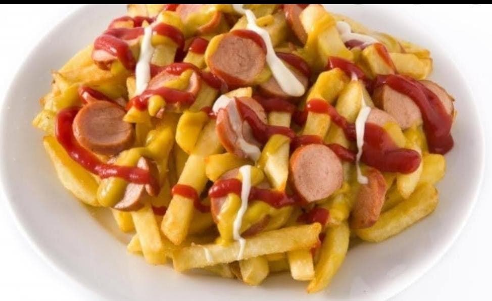 Salchipapa