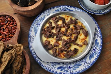 Queso Fundido con Arrachera