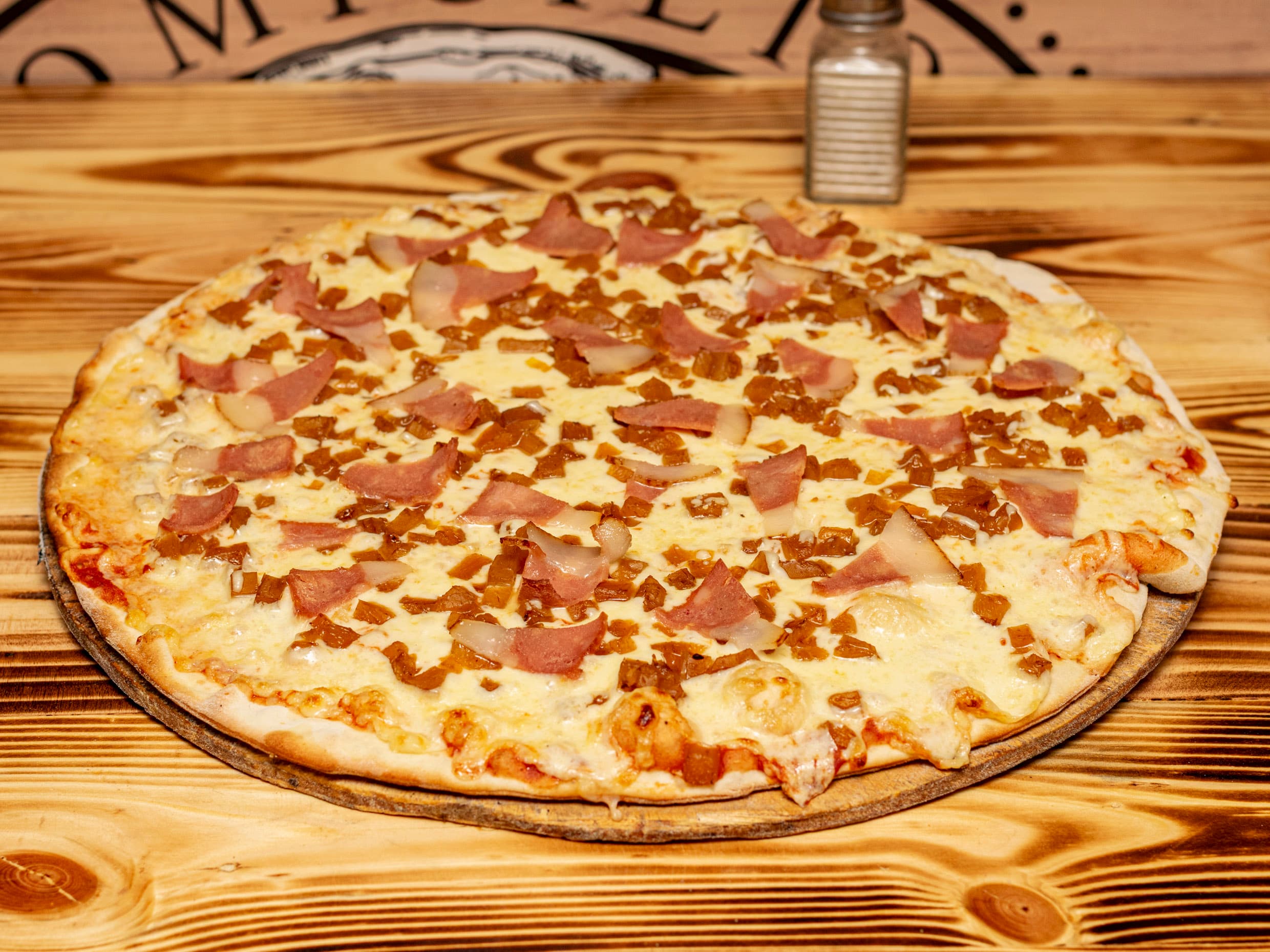 Pizza Mediana 40x40