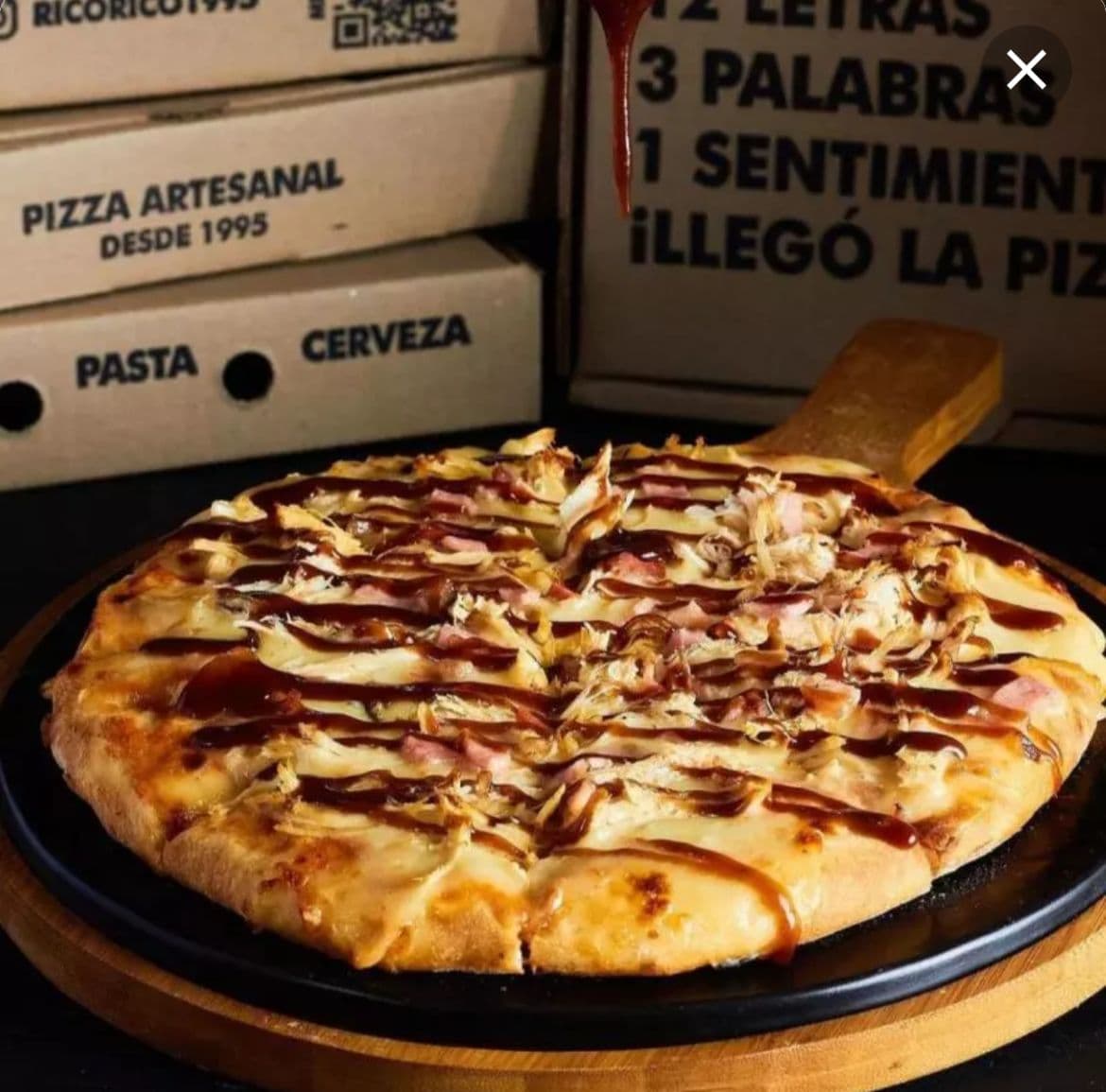 Pizza Tocineta en Salsa BBQ
