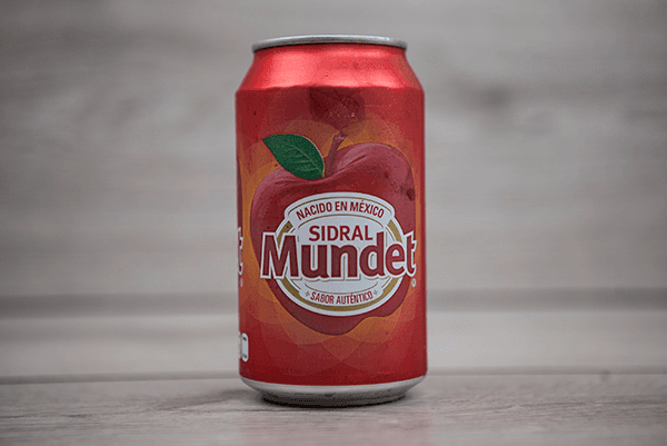 Sidral Mundet lata