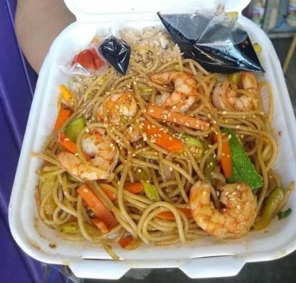 Yakisoba de Camarón
