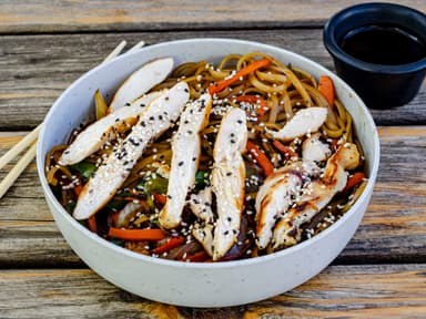 Noodles Pollo