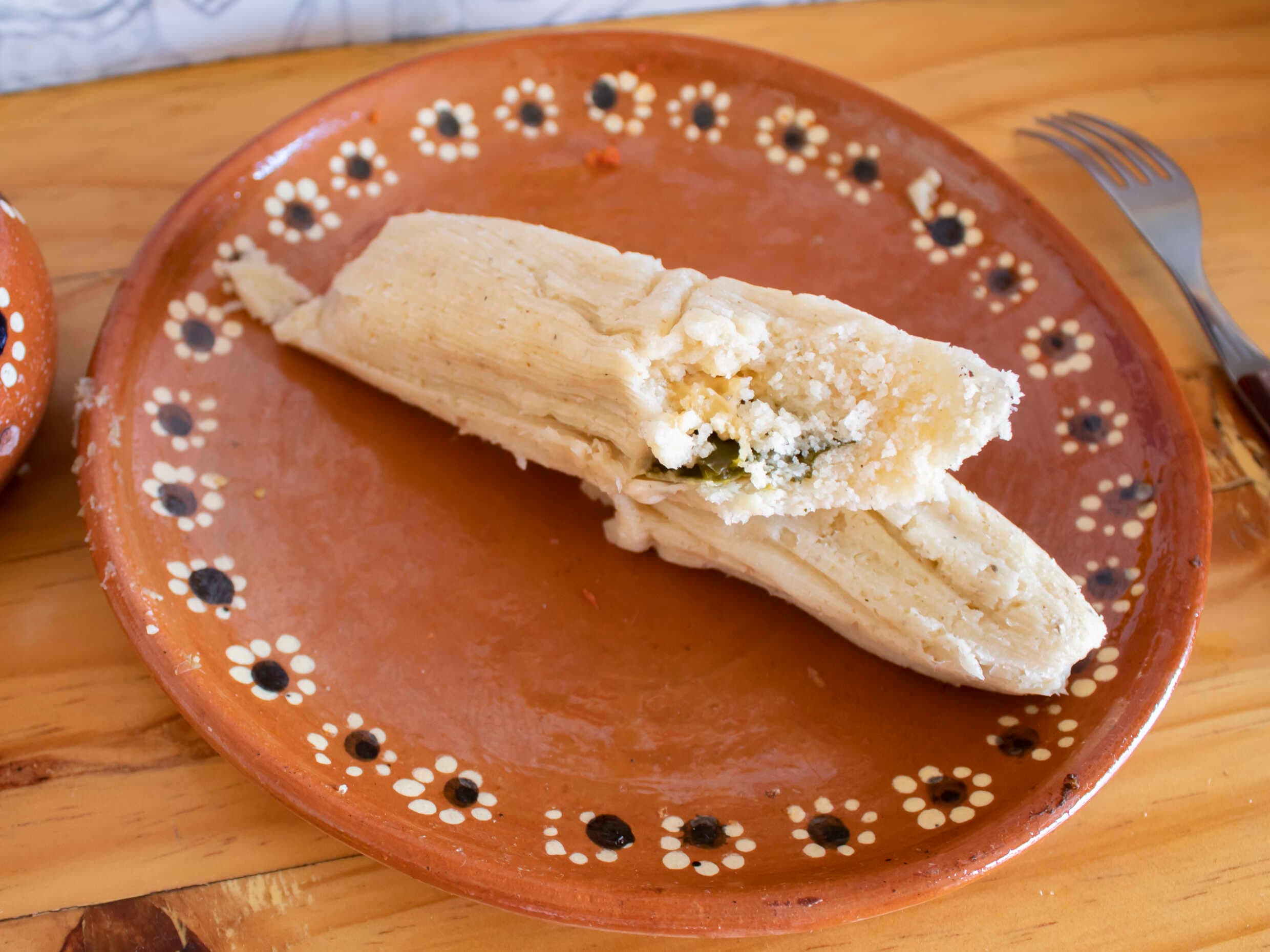 Tamal de Epazote con Queso