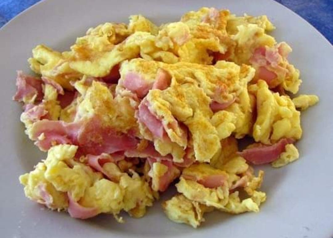 Combo - Huevos con Jamón + Refresco