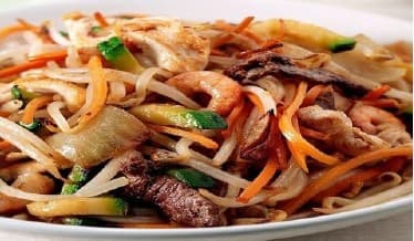 Chop Suey Mixto Mediano