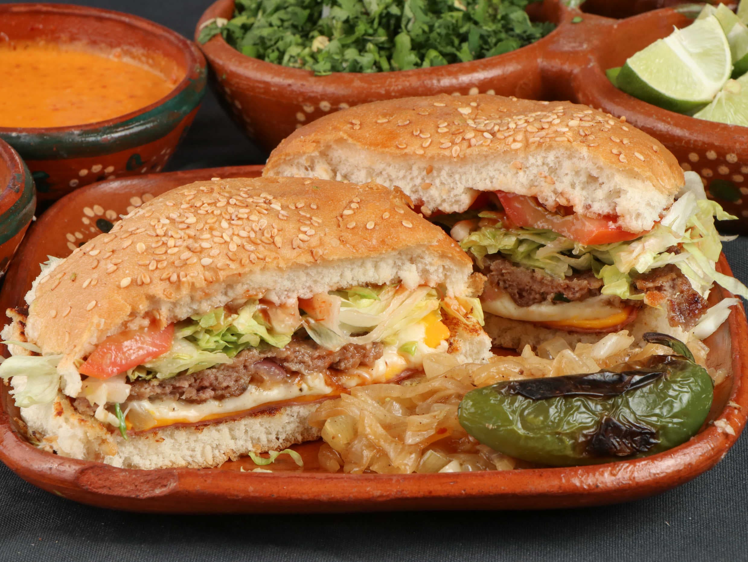 Hamburguesa Tradicional