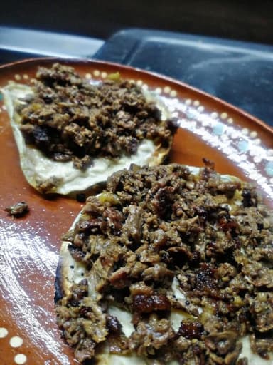 Quesadilla Con Carne Asada