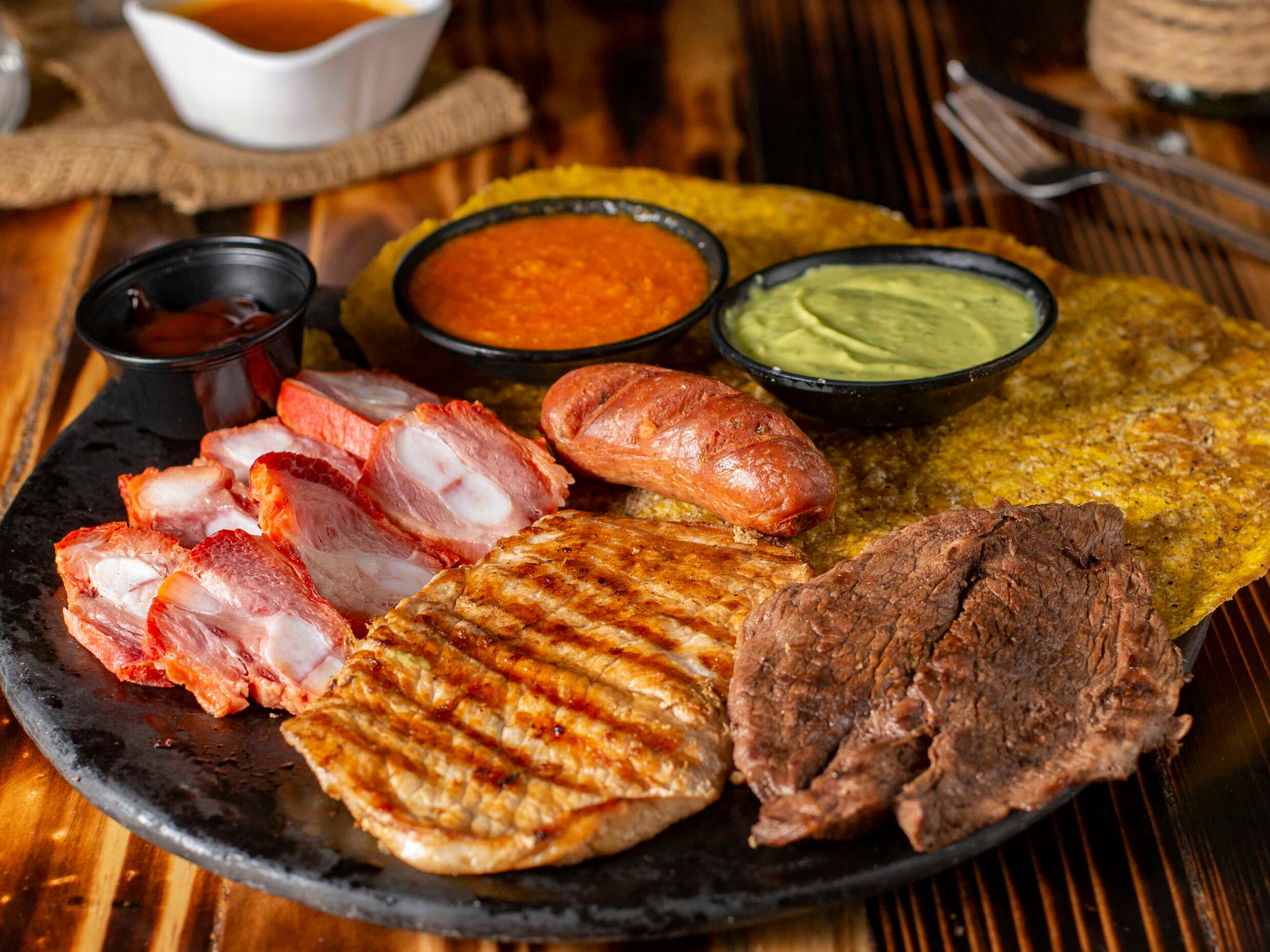 Tostón Parrillada