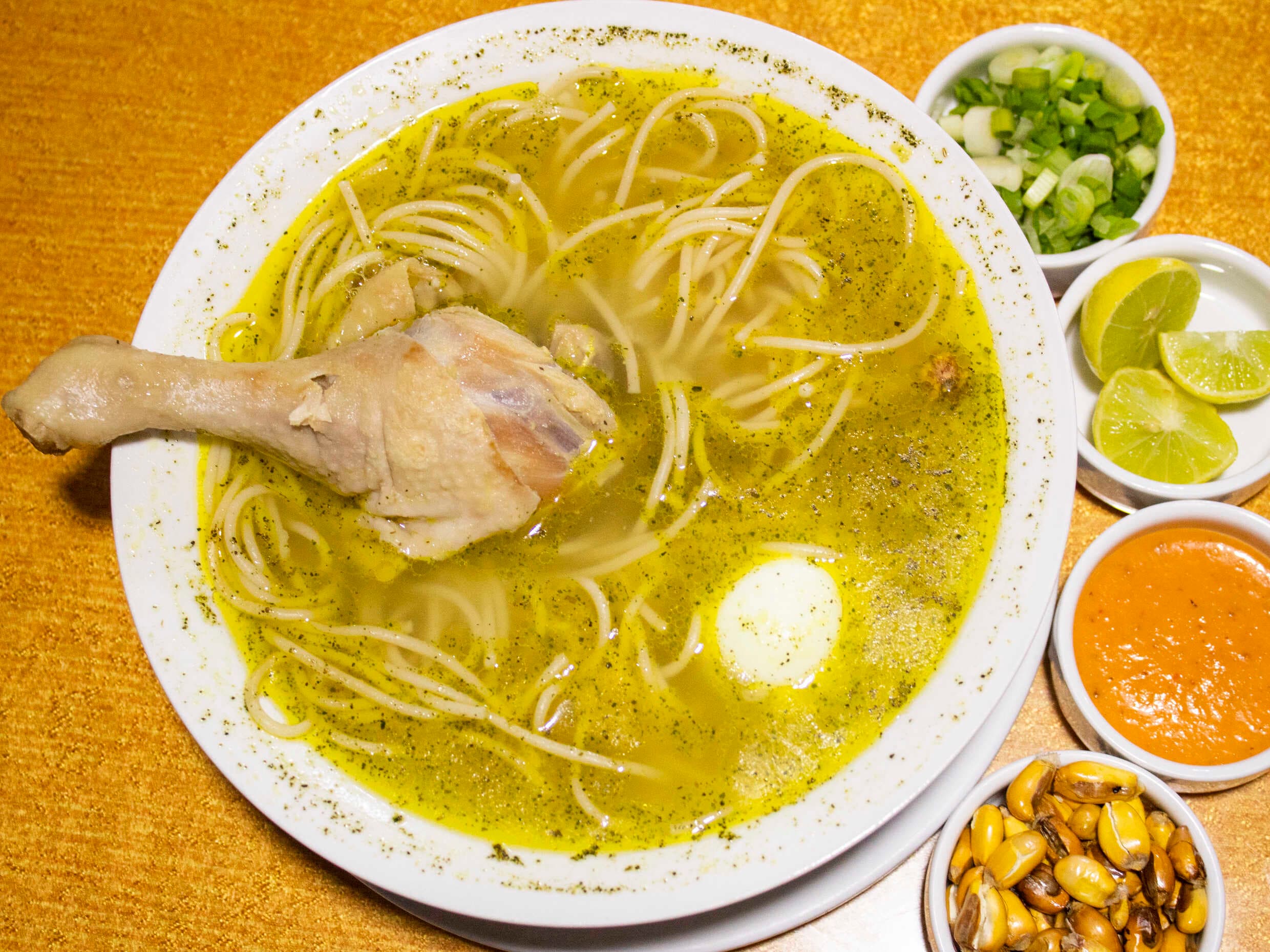 Caldo de Gallina con Presa