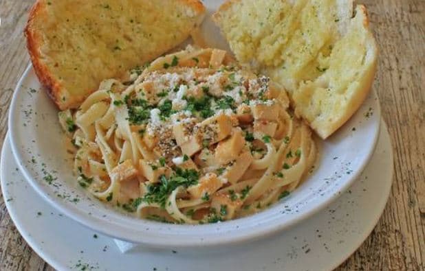 Pasta Alfredo