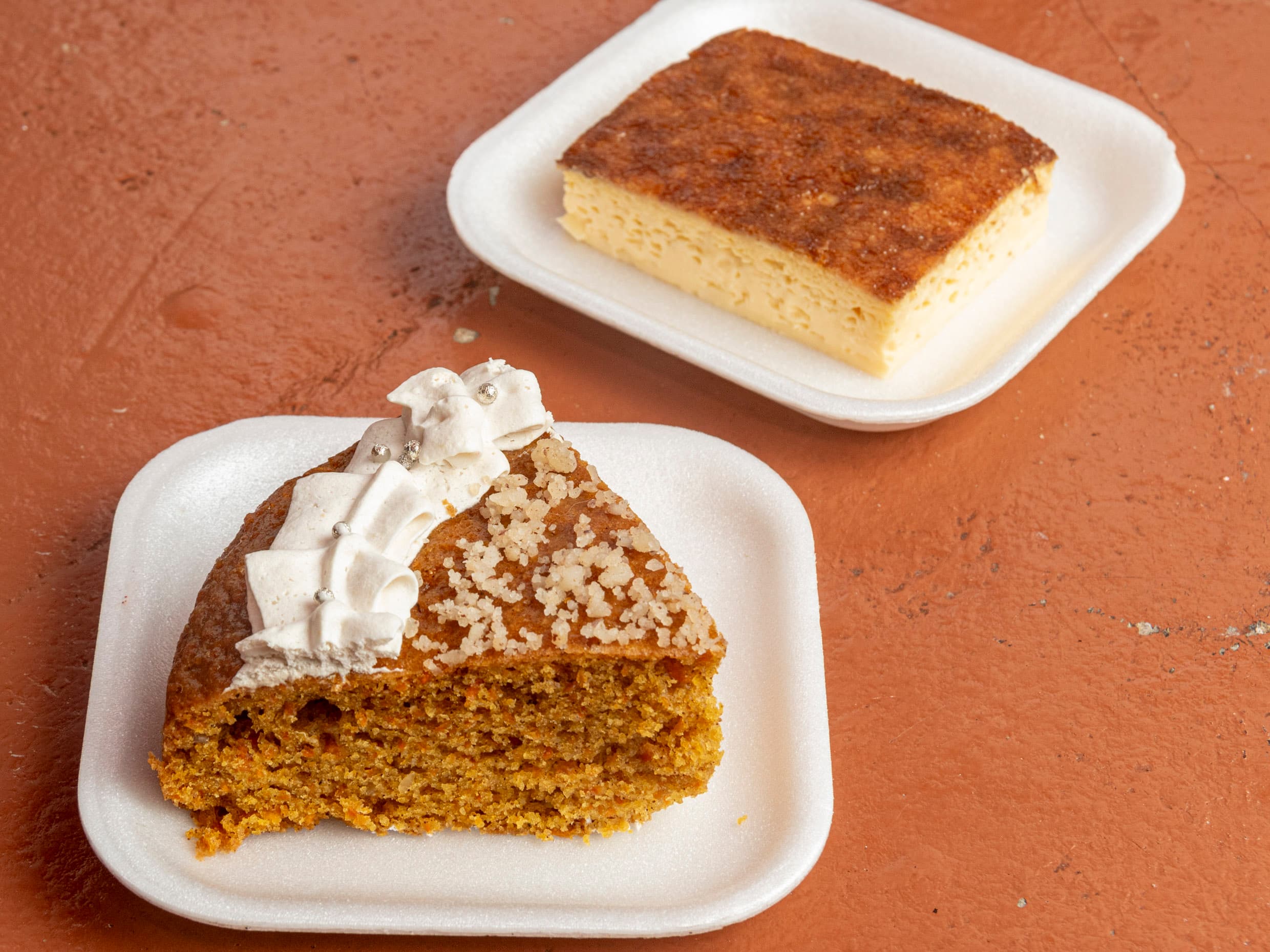 Leche Asada + Torta de Zanahoria