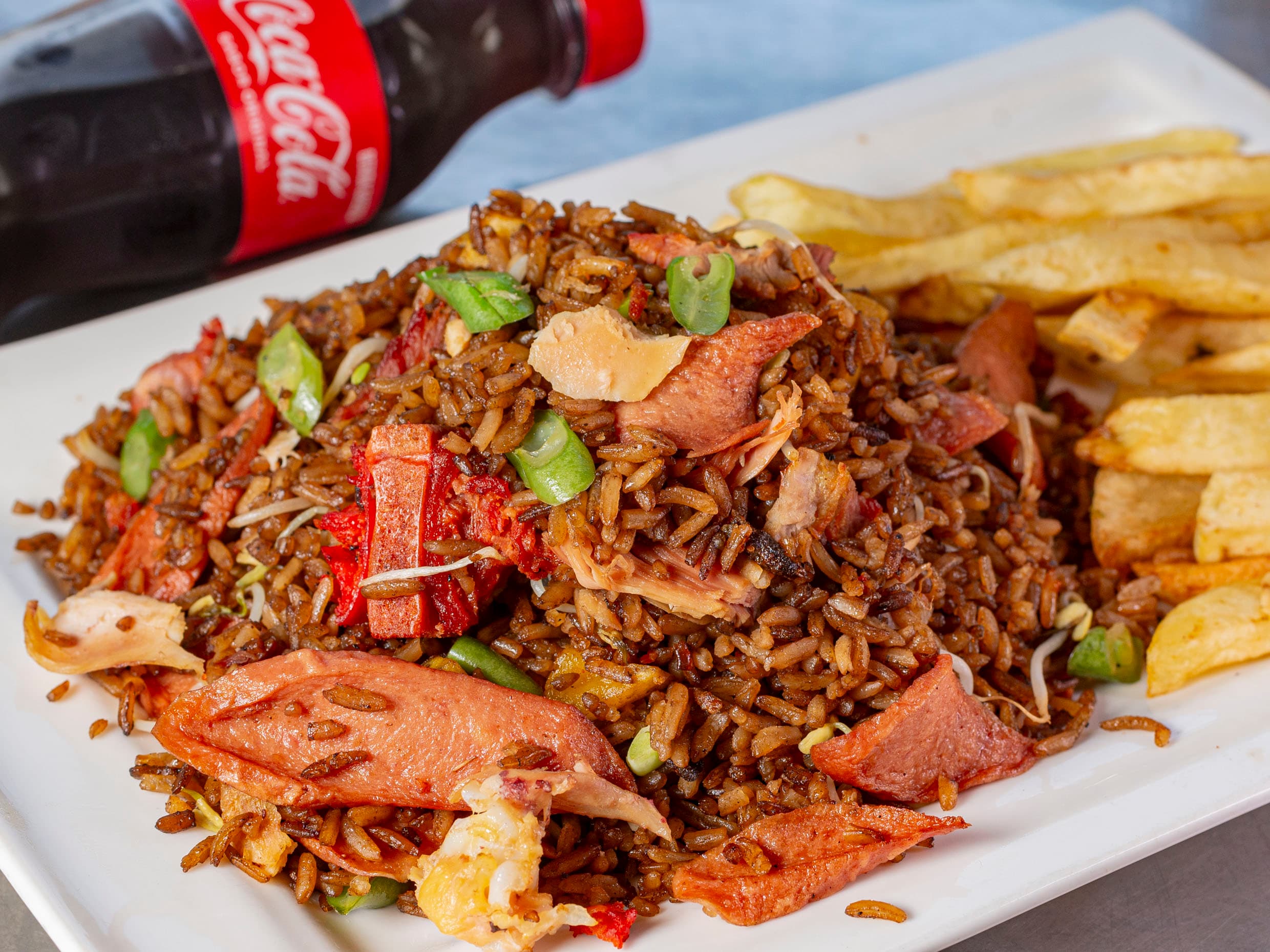 Combo Arroz Colombiano+Chuleta+Papas+Gaseosa250ml