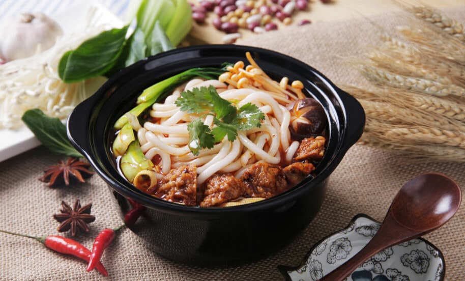E-3Cazuela China de Fideos de Papa/砂锅土豆粉