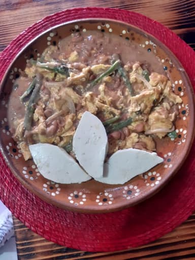 Huevos tirados