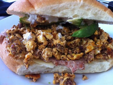Torta de Huevo con Chorizo