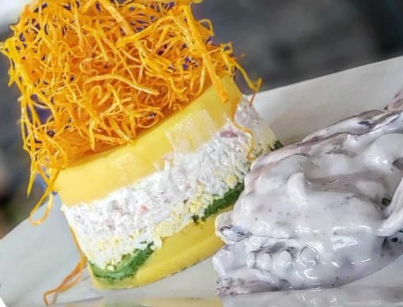 Ceviche Mixto con Causa de Pulpa de Cangrejo