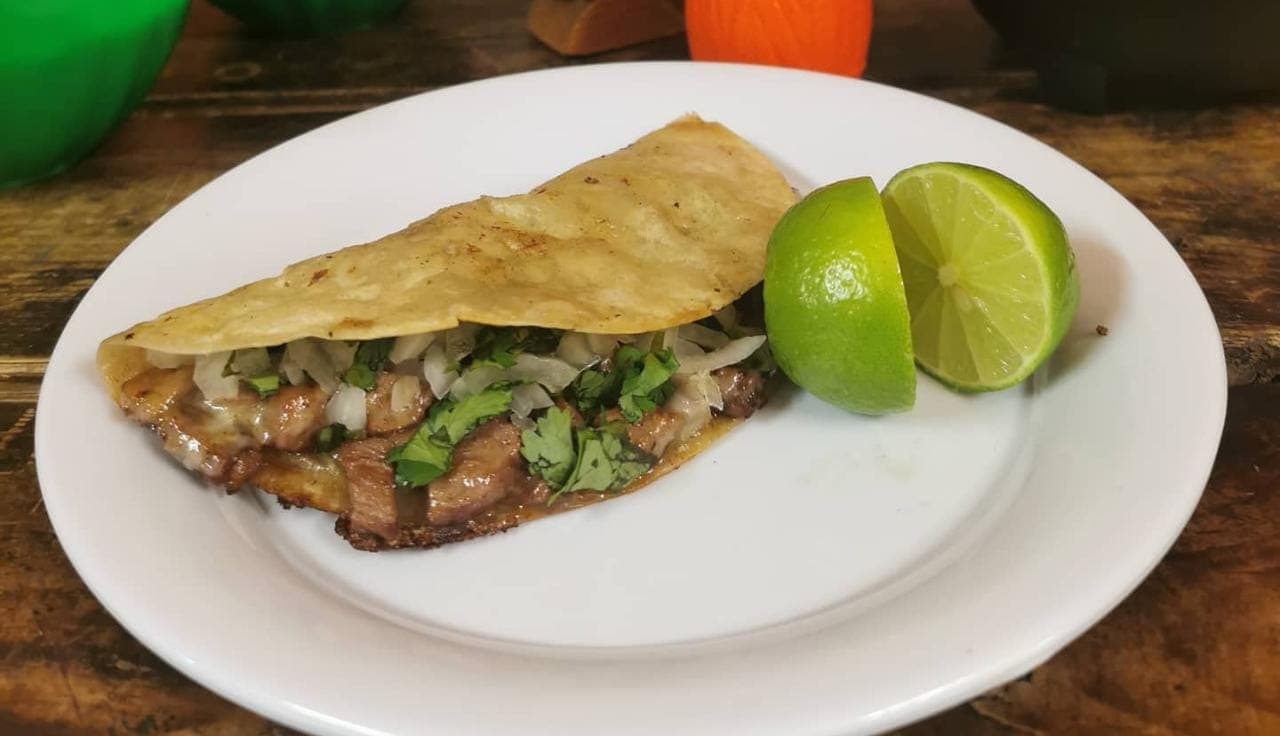 Orden: 3 Quesadillas Sencillas