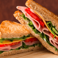 Sándwich Clásico