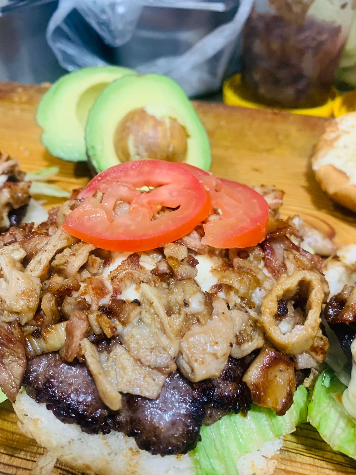Burger Contri