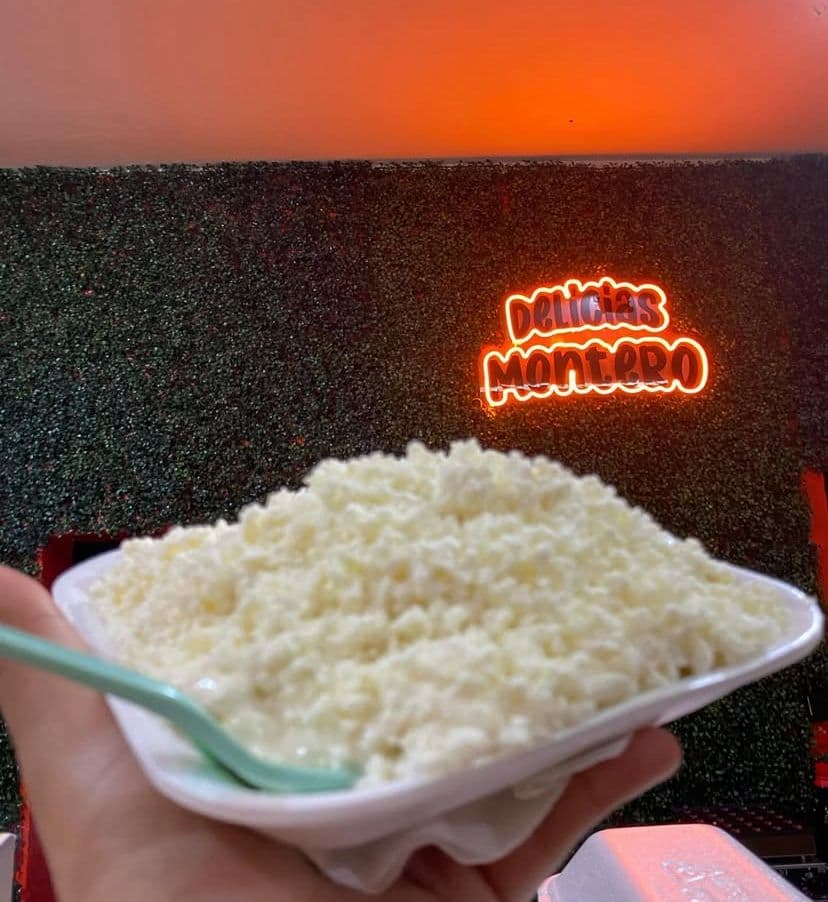 Elote con Crema y Queso