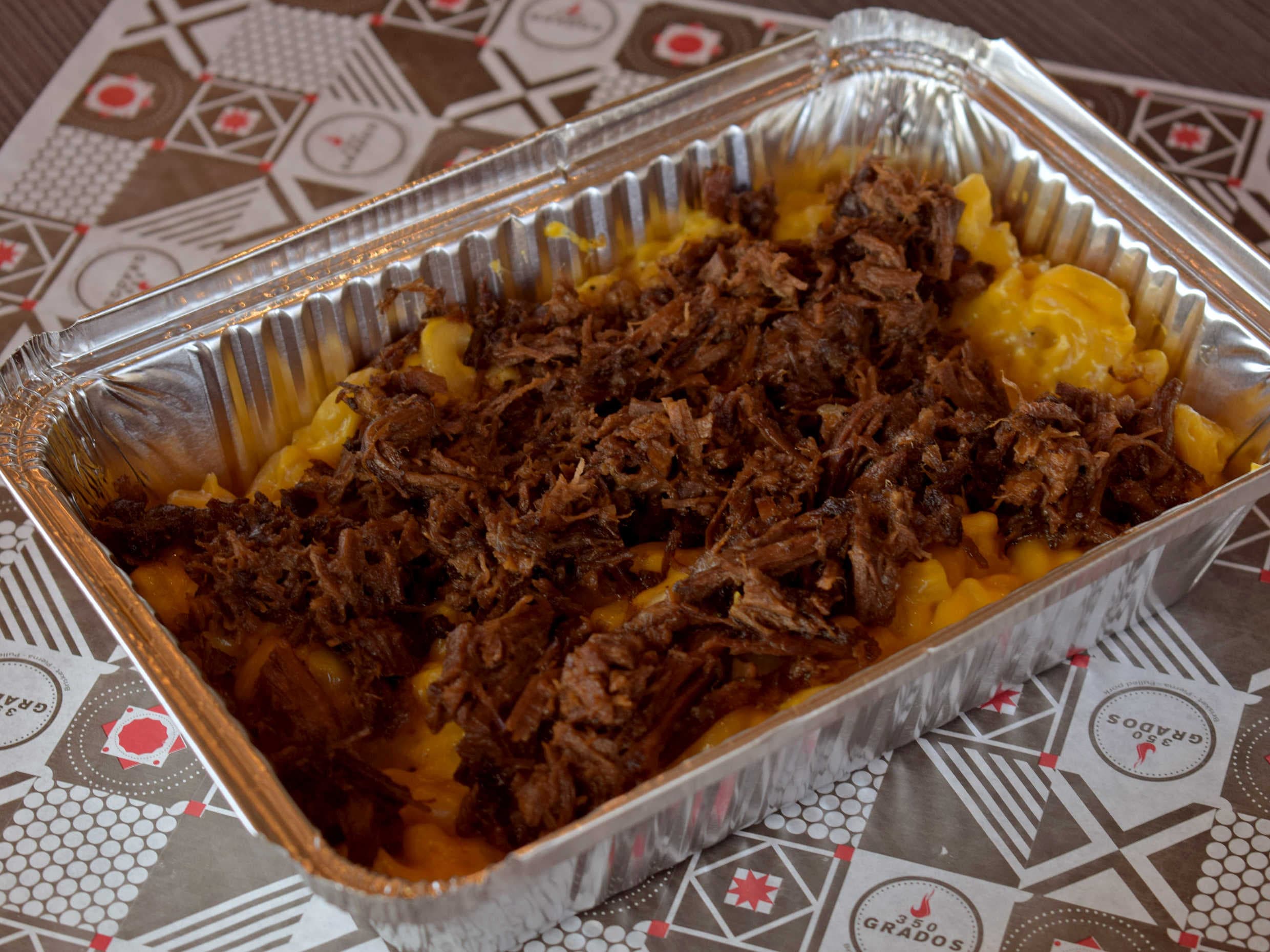 BRISKET MAC & CHEESE