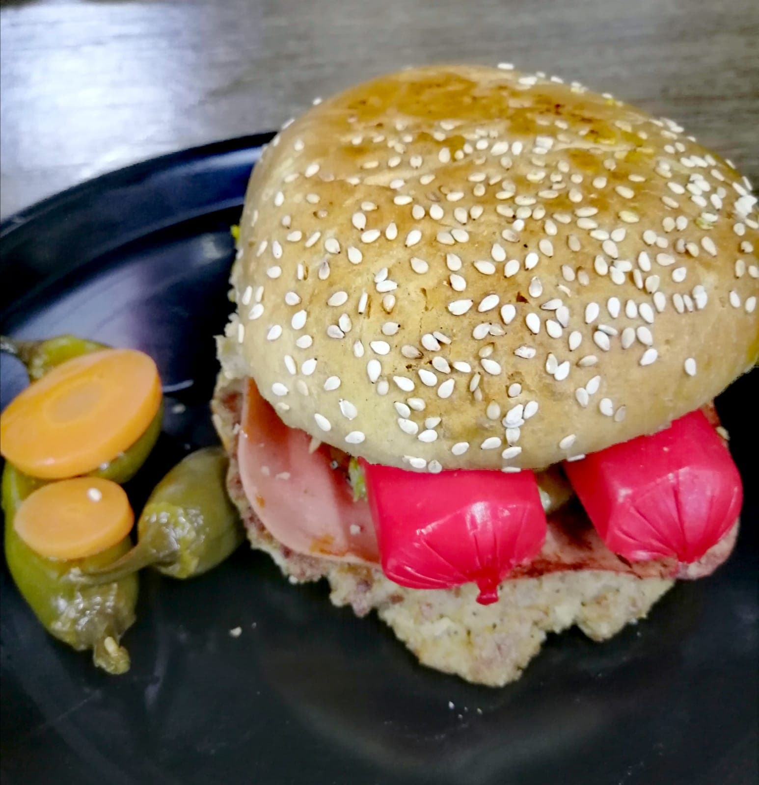 Salchi Burger