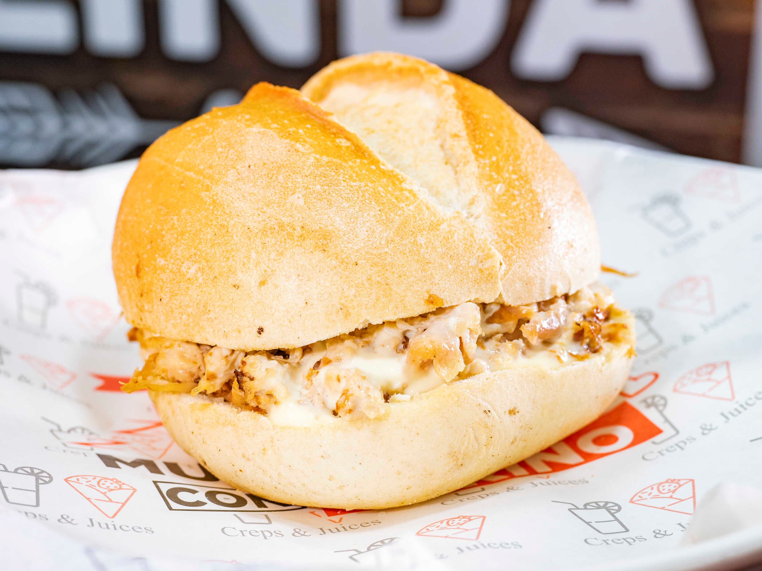 Sándwich con Pollo
