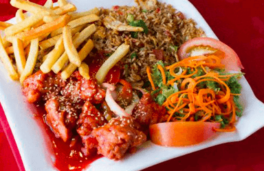 Cantones con Pollo en Salsa Agridulce