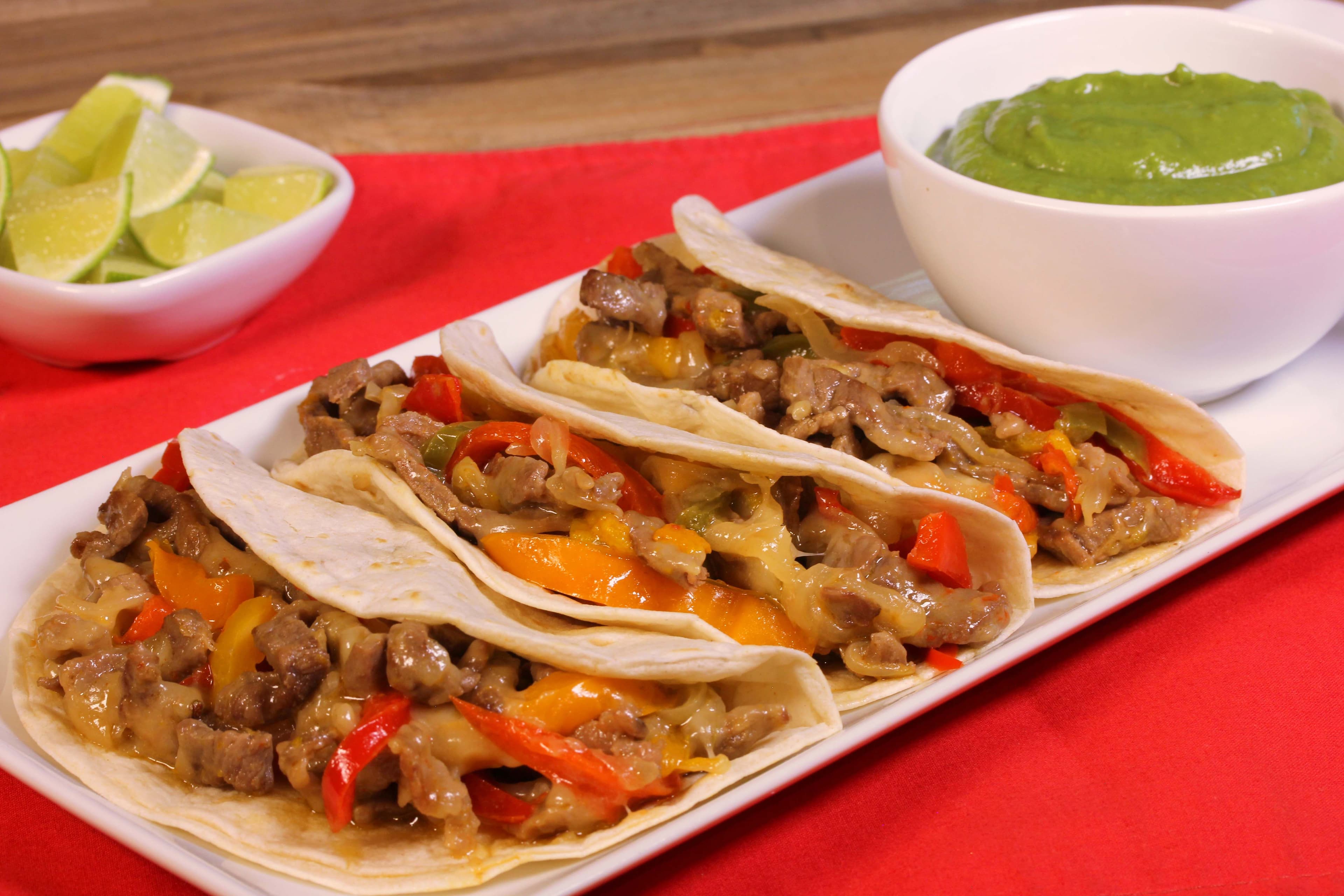 5 Tacos de Alambre de Res
