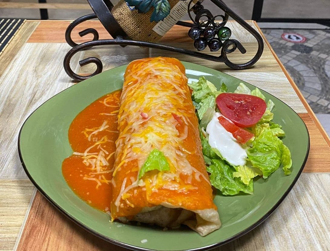 Burrito Mojado Salsa Verde