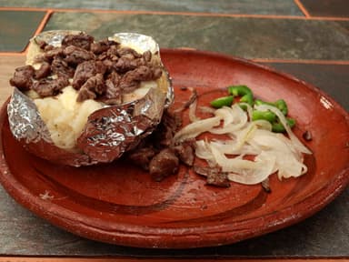 PAPA DEL REY CON ARRACHERA+1 REFRESCO O AGUA SABOR