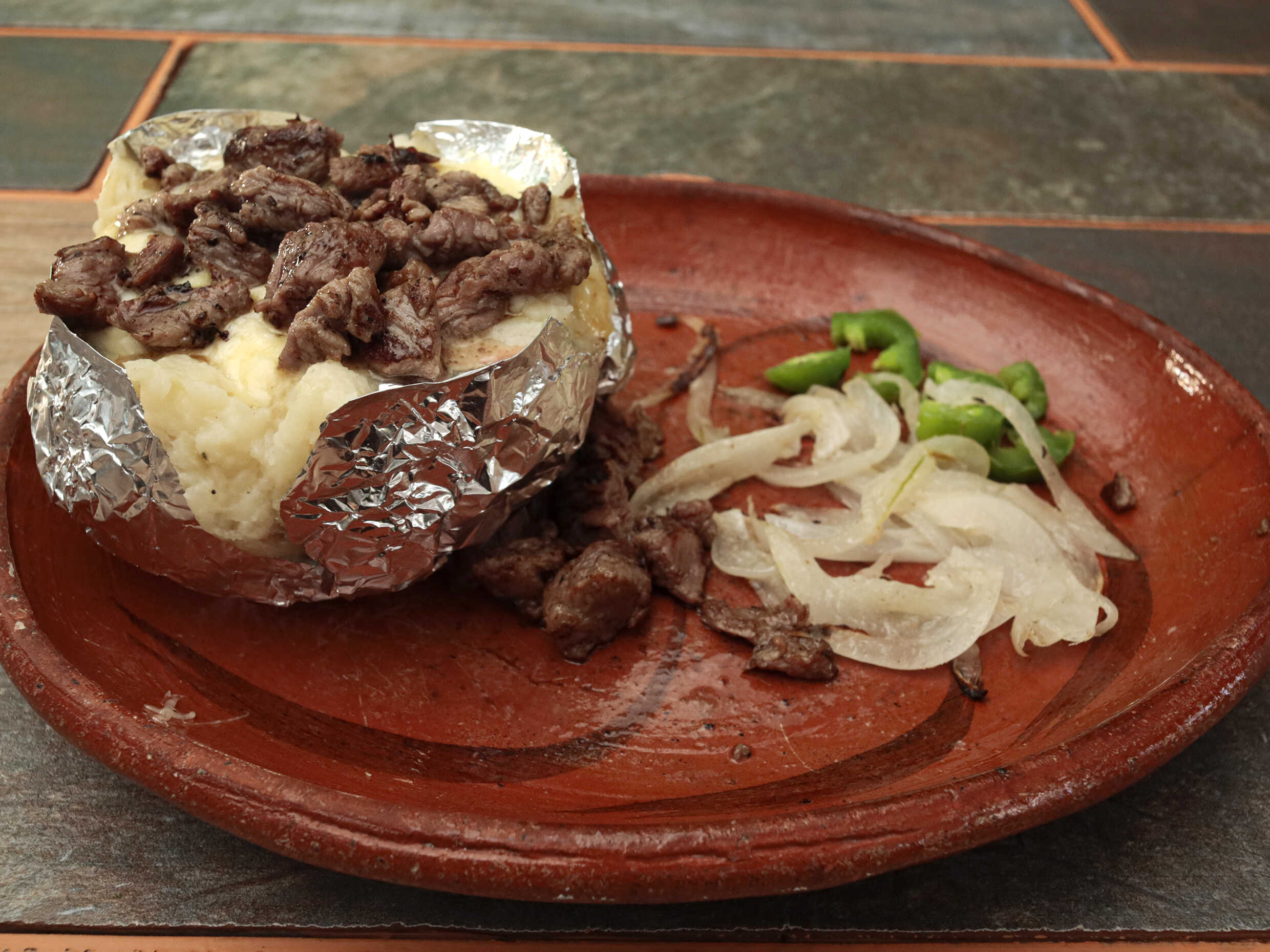 PAPA DEL REY CON ARRACHERA+1 REFRESCO O AGUA SABOR