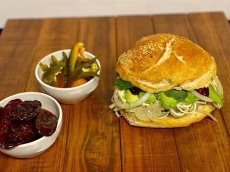 Cemita de Pata