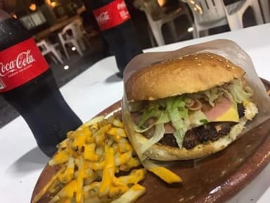 Combo-Mazatlán, Hamburguesa y Papas