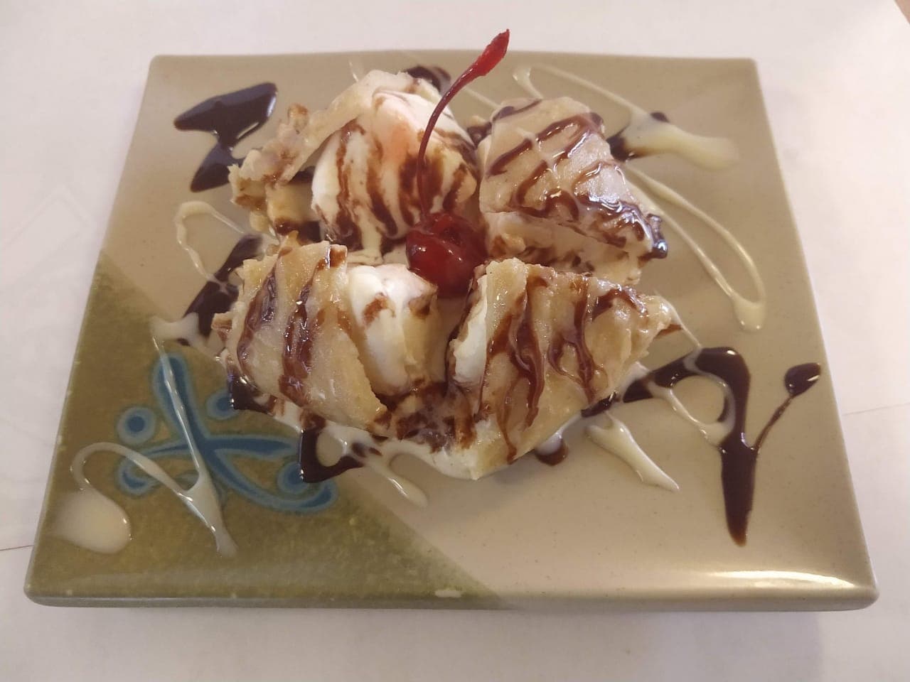 Helado frito.