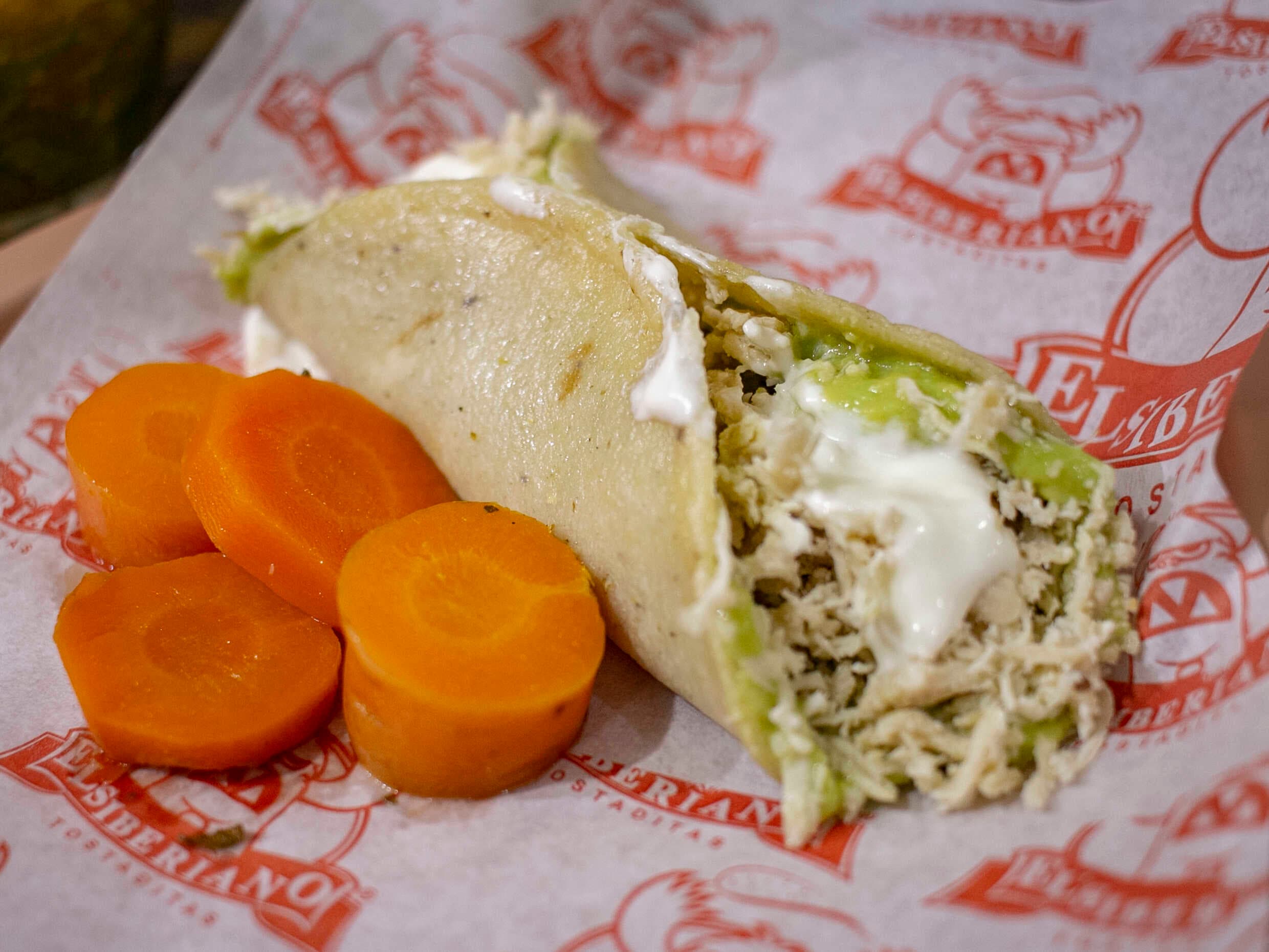 Taco de Pollo.