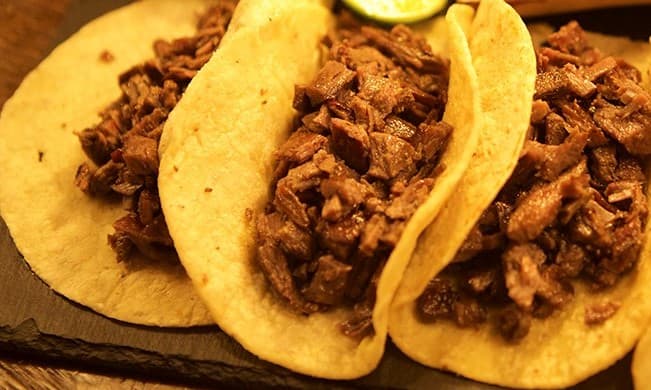 Orden de 3 Tacos Placeros Bistec