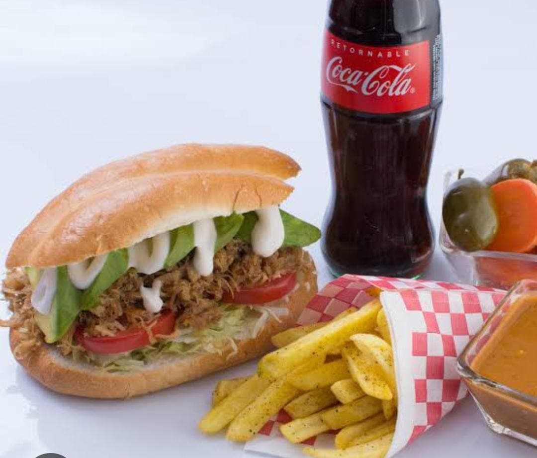 Torta a de lomo + Papas Fritas
