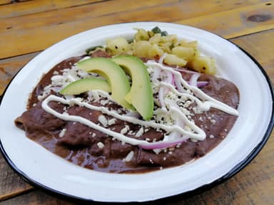 Enfrijoladas