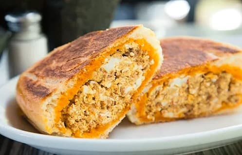Torta de Chorizo con Huevo